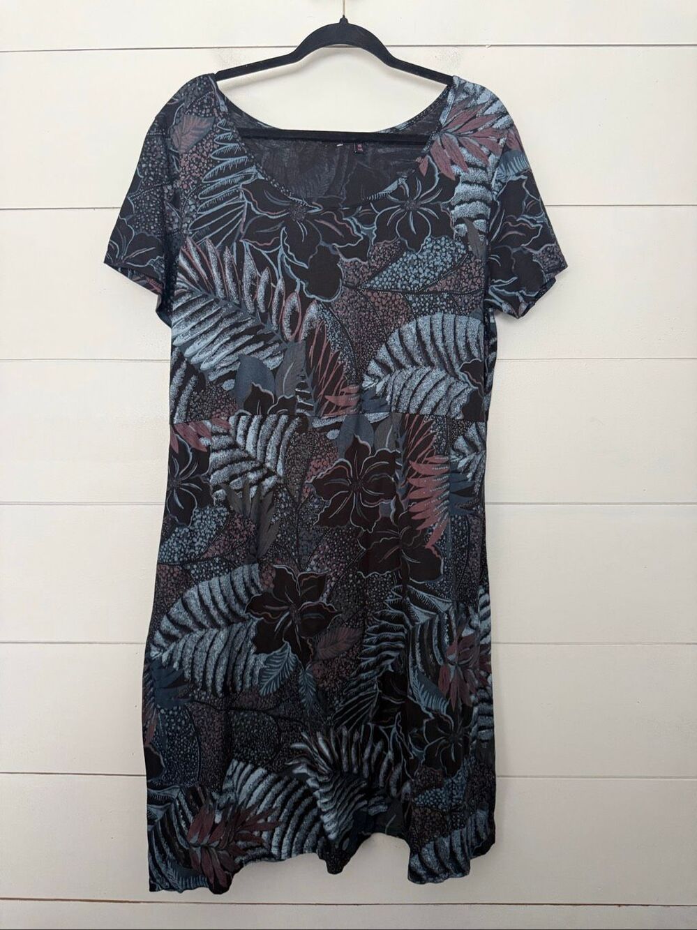 Fresh Produce Women’s XXL Black Blue Patterned Short Sleeve Dress